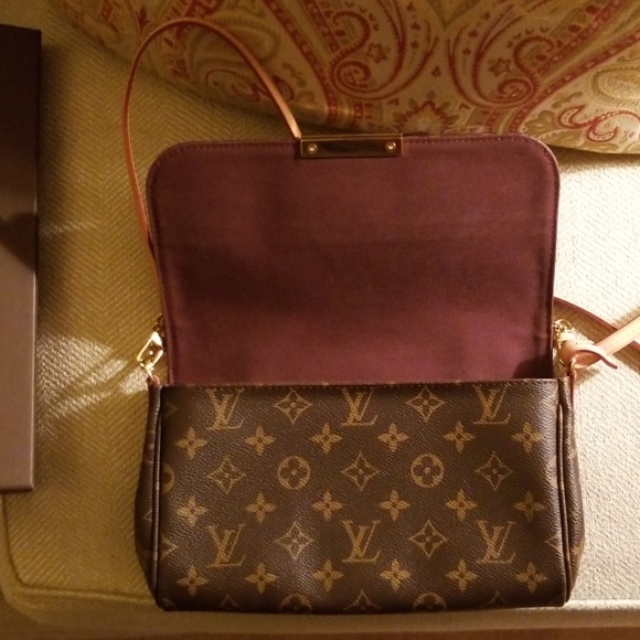 SOLD Authentic Louis Vuitton Bag - Picture 4 of 8